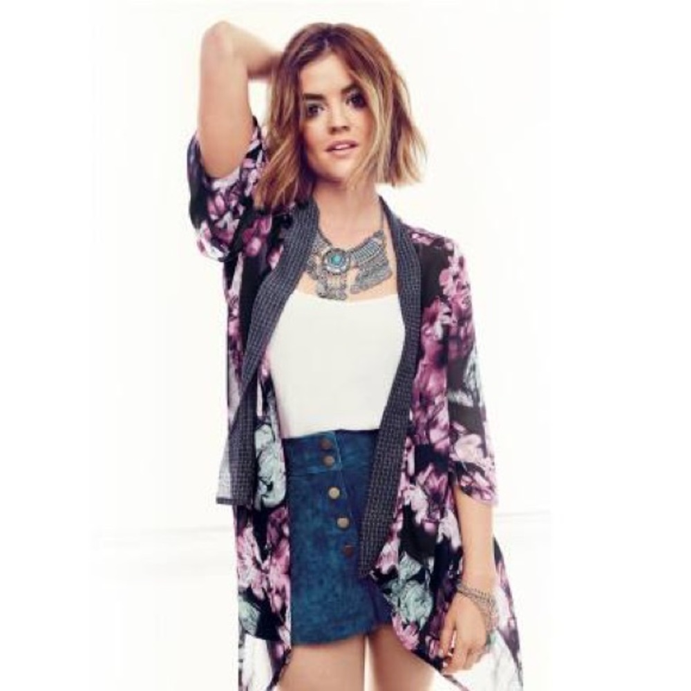 Floral Kimono NWOT